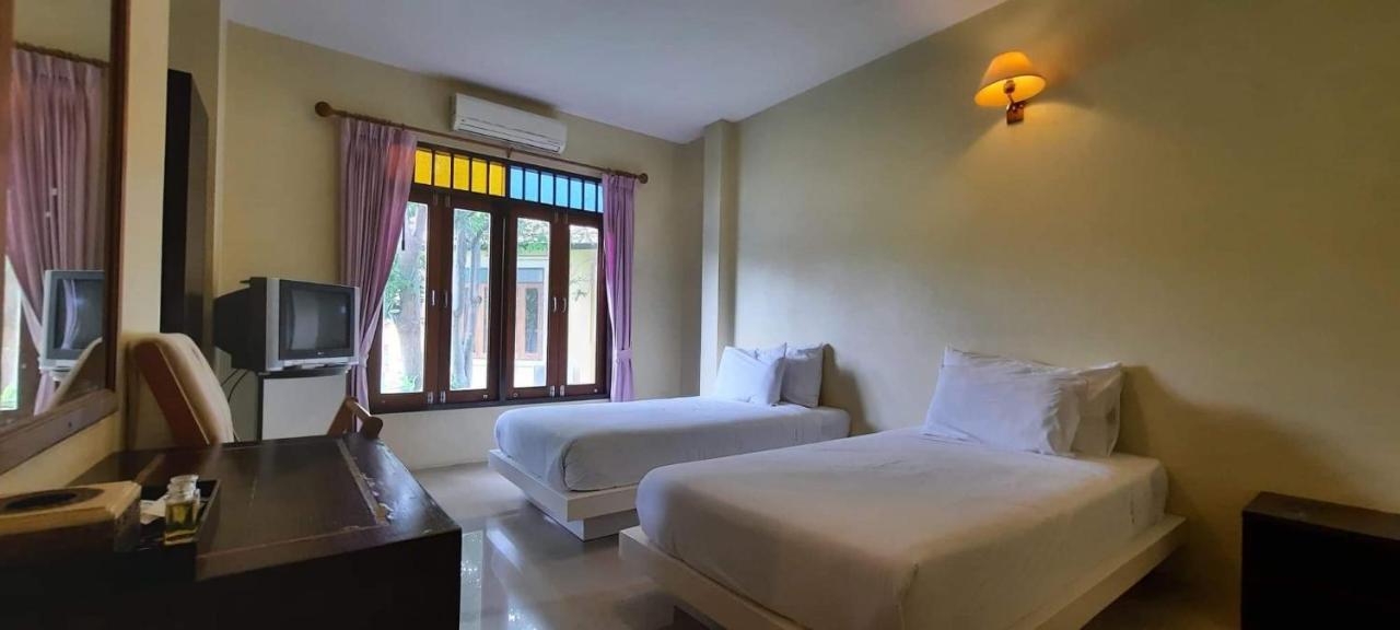 Baan Talay See Cream Resort Samut Songkhram Buitenkant foto