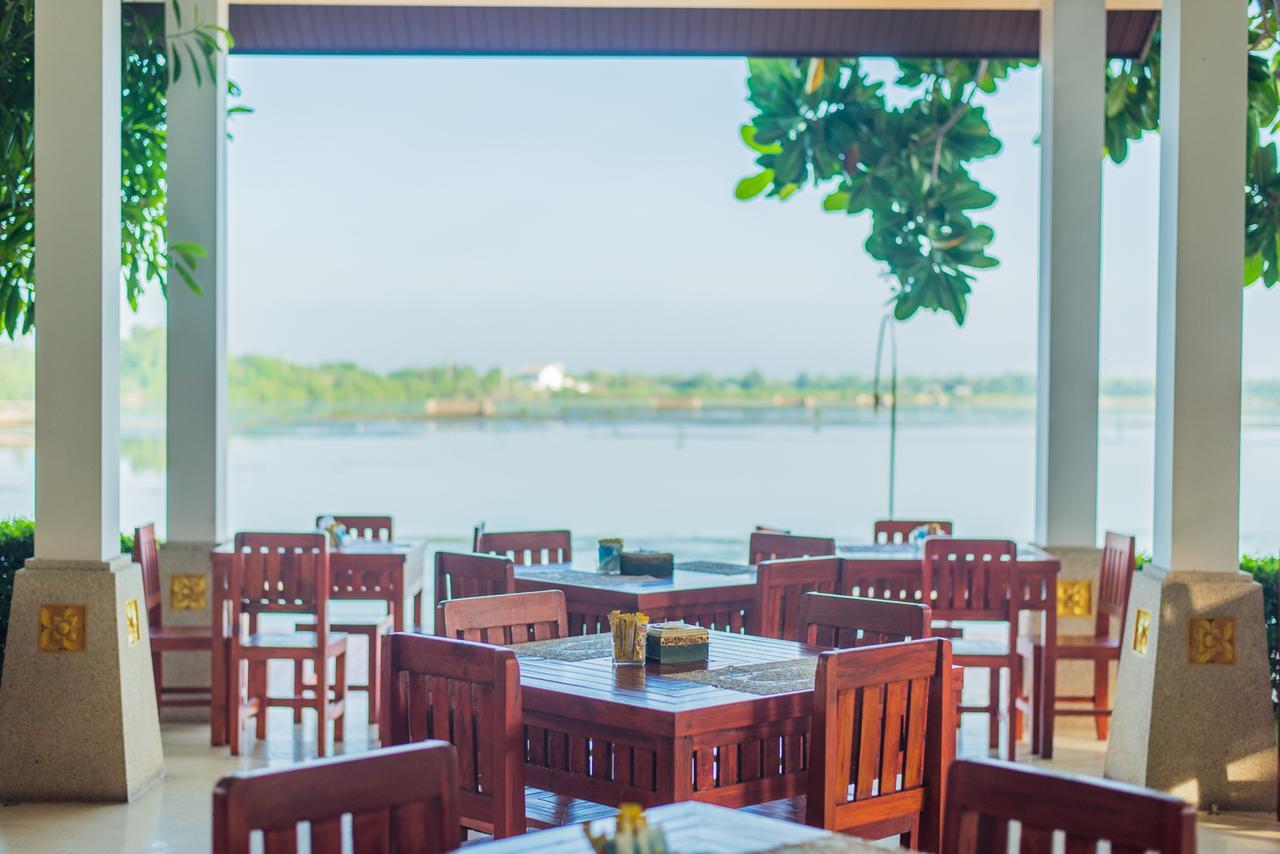Baan Talay See Cream Resort Samut Songkhram Buitenkant foto