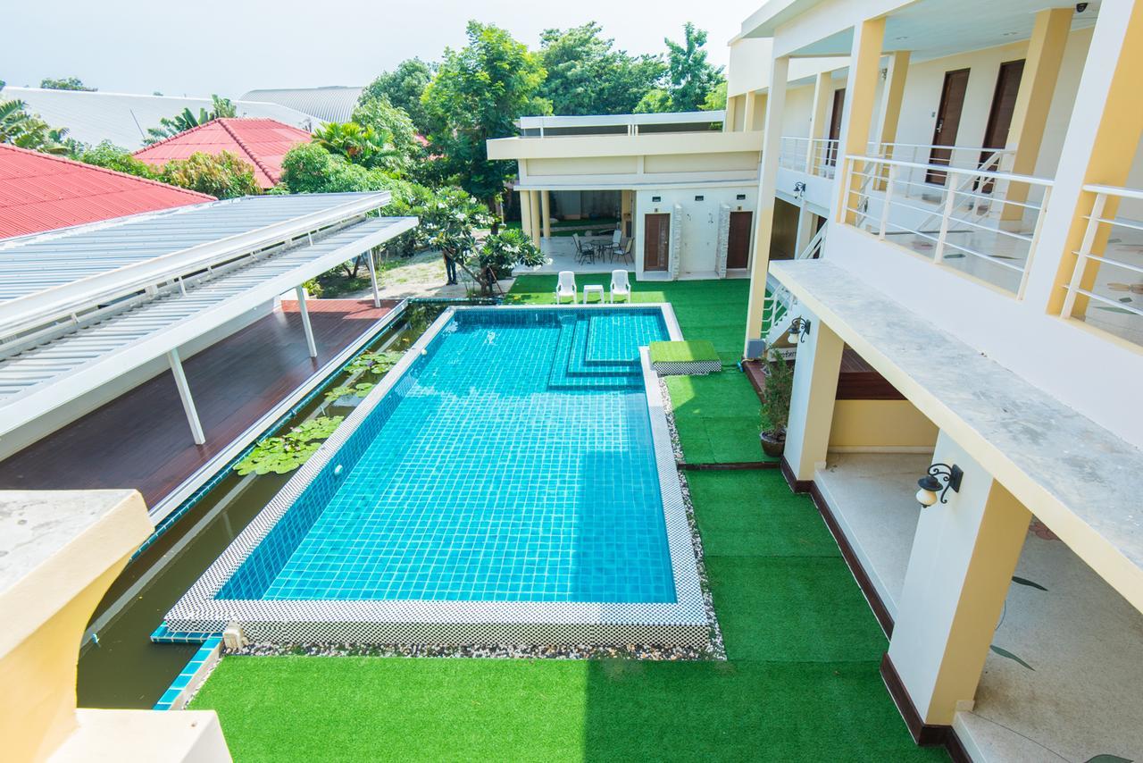 Baan Talay See Cream Resort Samut Songkhram Buitenkant foto