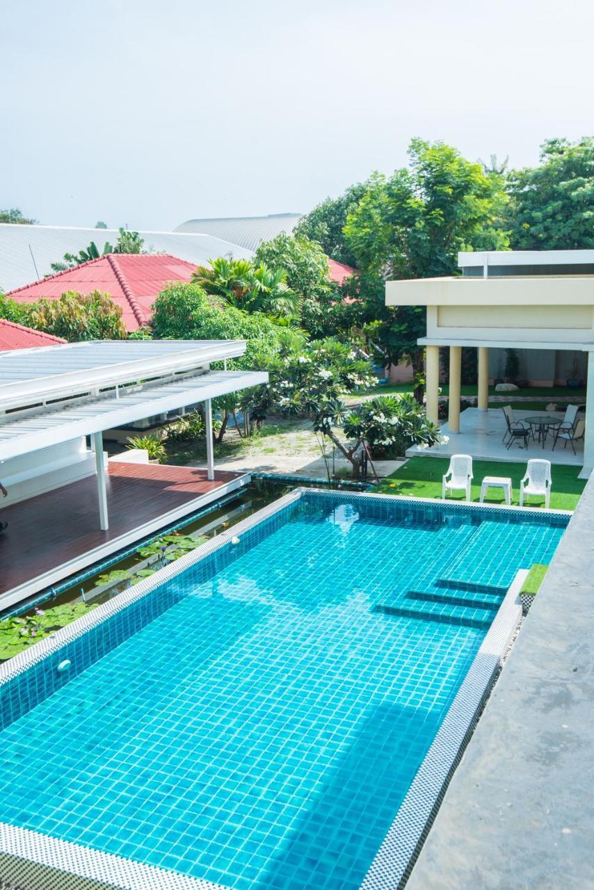 Baan Talay See Cream Resort Samut Songkhram Buitenkant foto